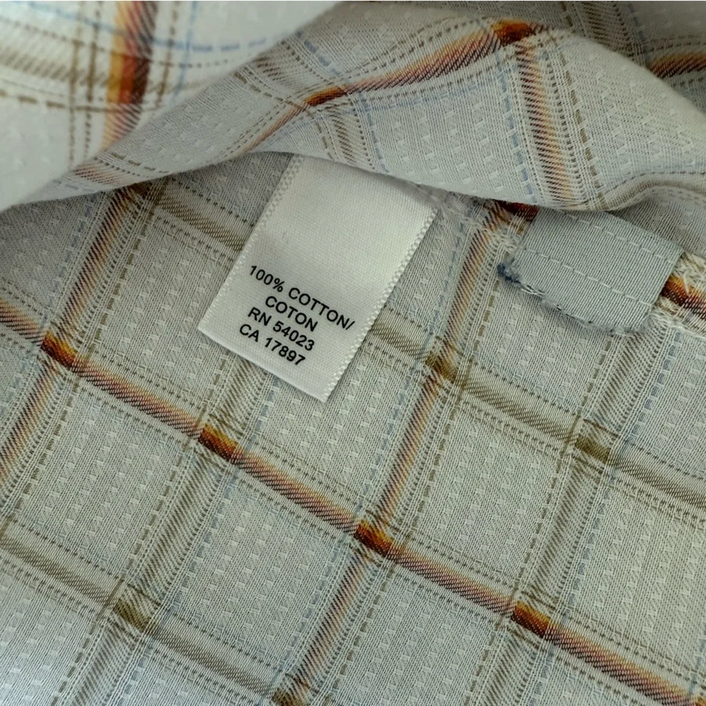 🦊 Banana Republic White and Brown Plaid Shirt